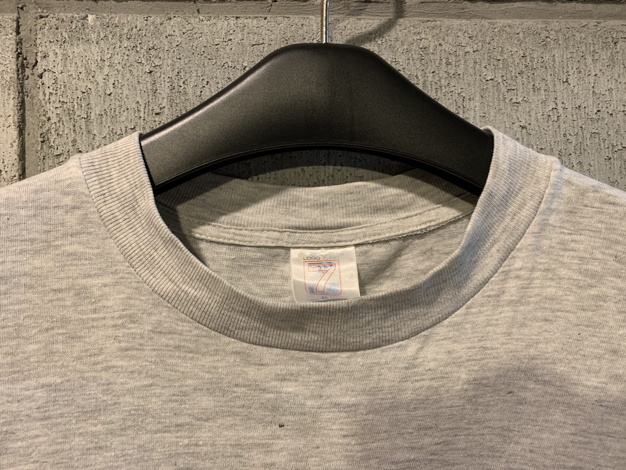 作る立場でみるとTシャツって面白い 01 〜襟について〜 AirT・Tシャツはメディアだ